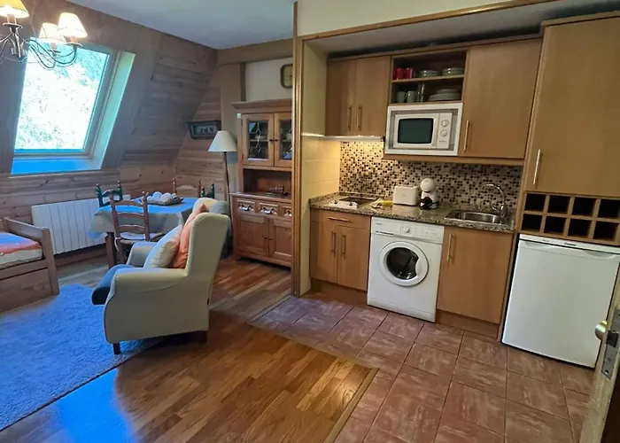 Azafran De Atares * Canfranc